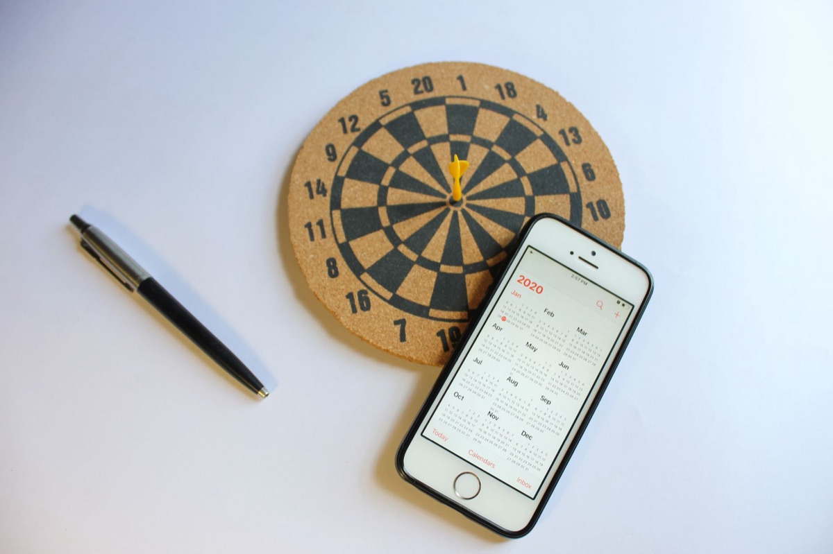 Digitale Kalender-App zur Zeitplanung auf einem Smartphone