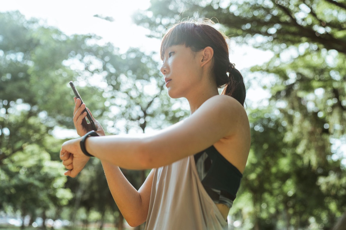 Dispositivo tracker fitness