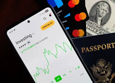 Welke app functies huishoudgeld beheer verbeteren?