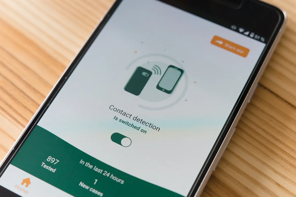 corona, covid-19, covid, corona app, app, program, software, application, contact, tracing, detection, bluetooth, apple, development, news, source code, android